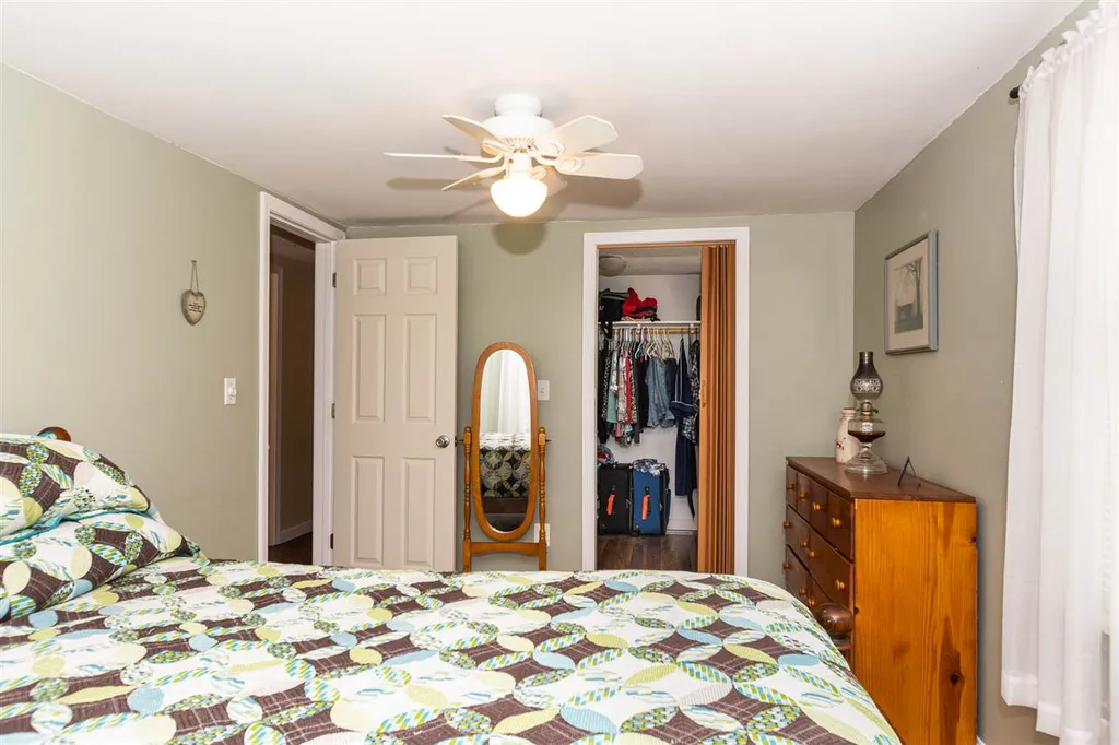 58 Fordway Extension Derry NH 03038