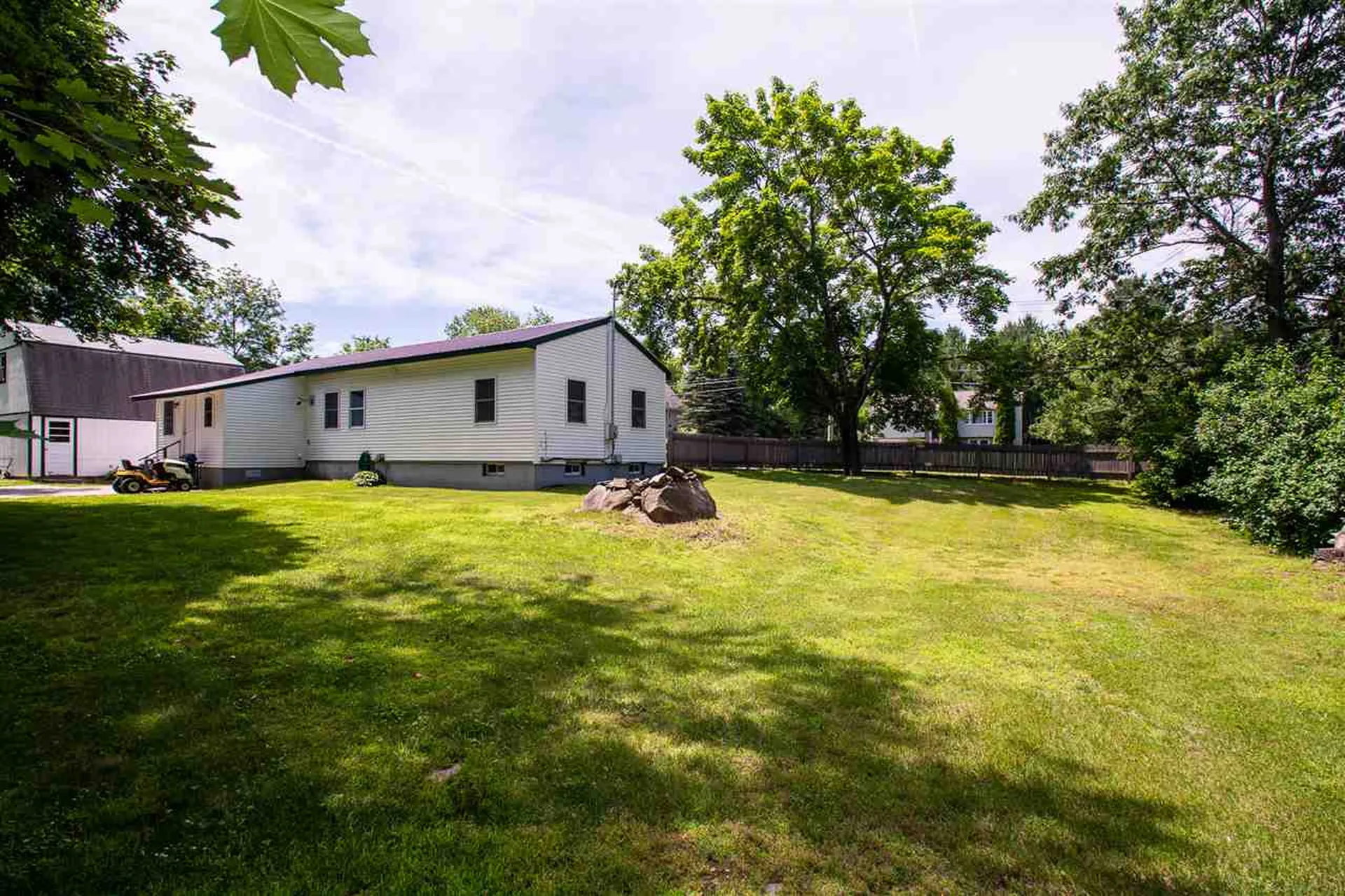 58 Fordway Extension Derry NH 03038