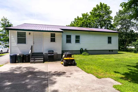 58 Fordway Extension Derry NH 03038