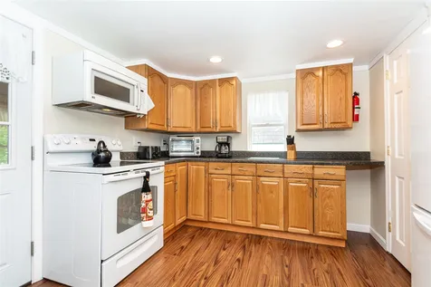 58 Fordway Extension Derry NH 03038