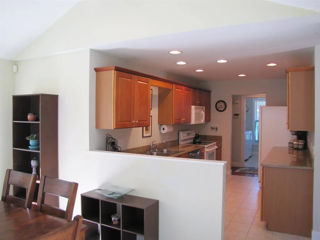 1-2 Risloves Way Fremont NH 03044