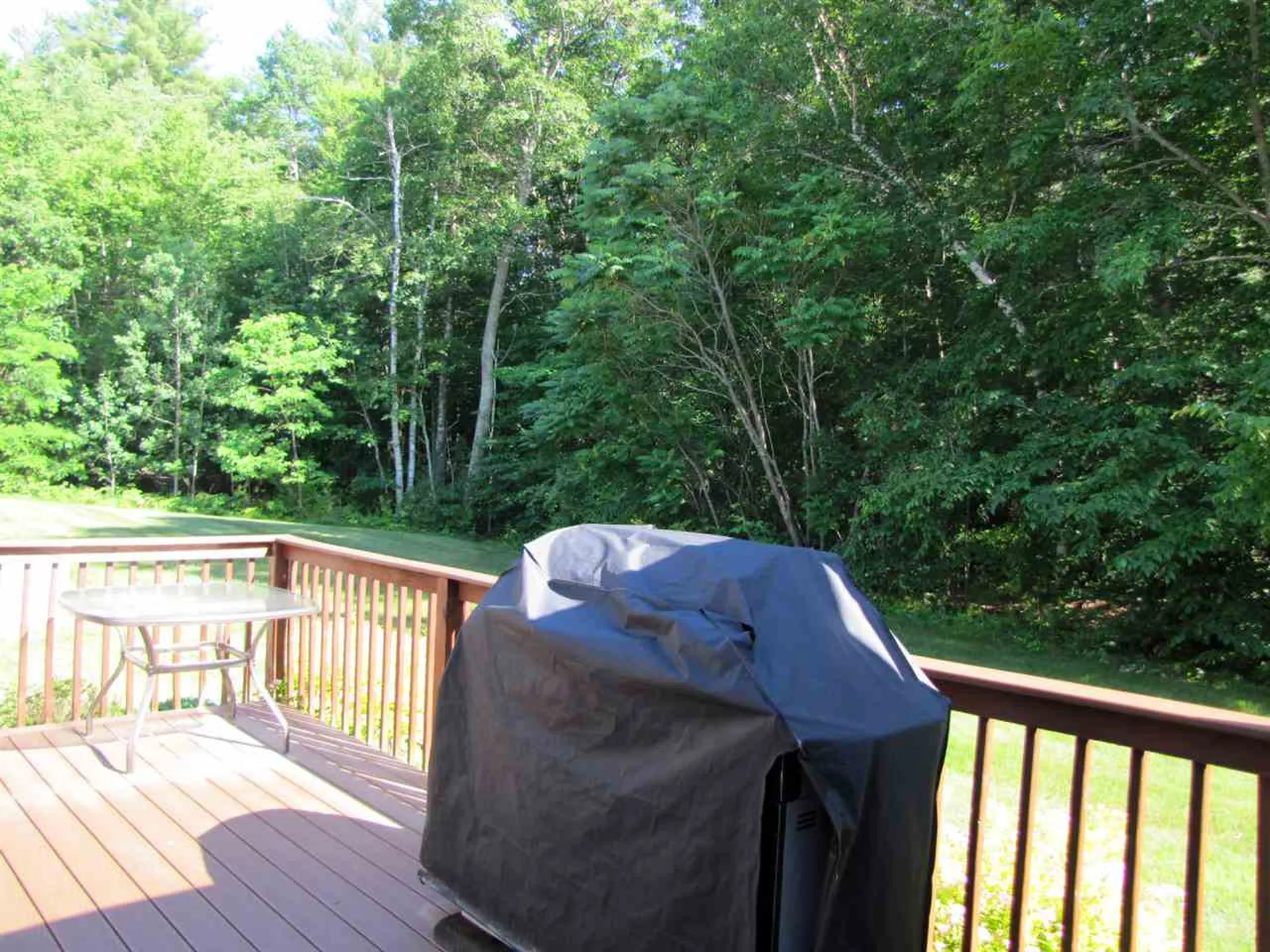 1-2 Risloves Way Fremont NH 03044