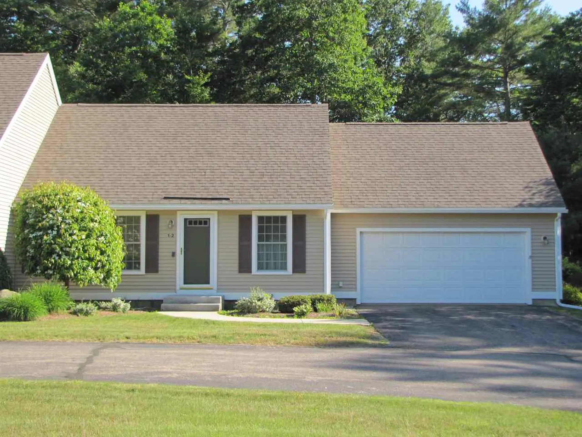 1-2 Risloves Way Fremont NH 03044