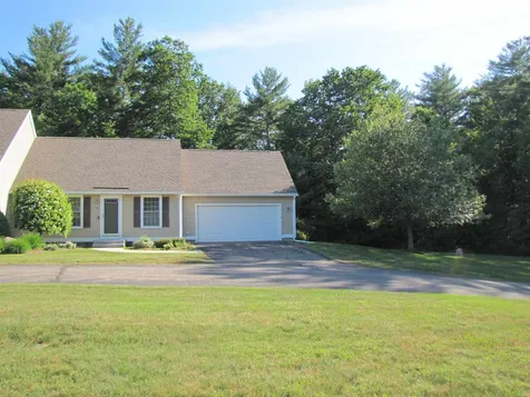 1-2 Risloves Way Fremont NH 03044
