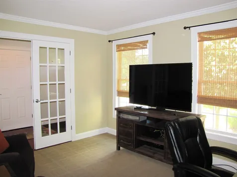 1-2 Risloves Way Fremont NH 03044
