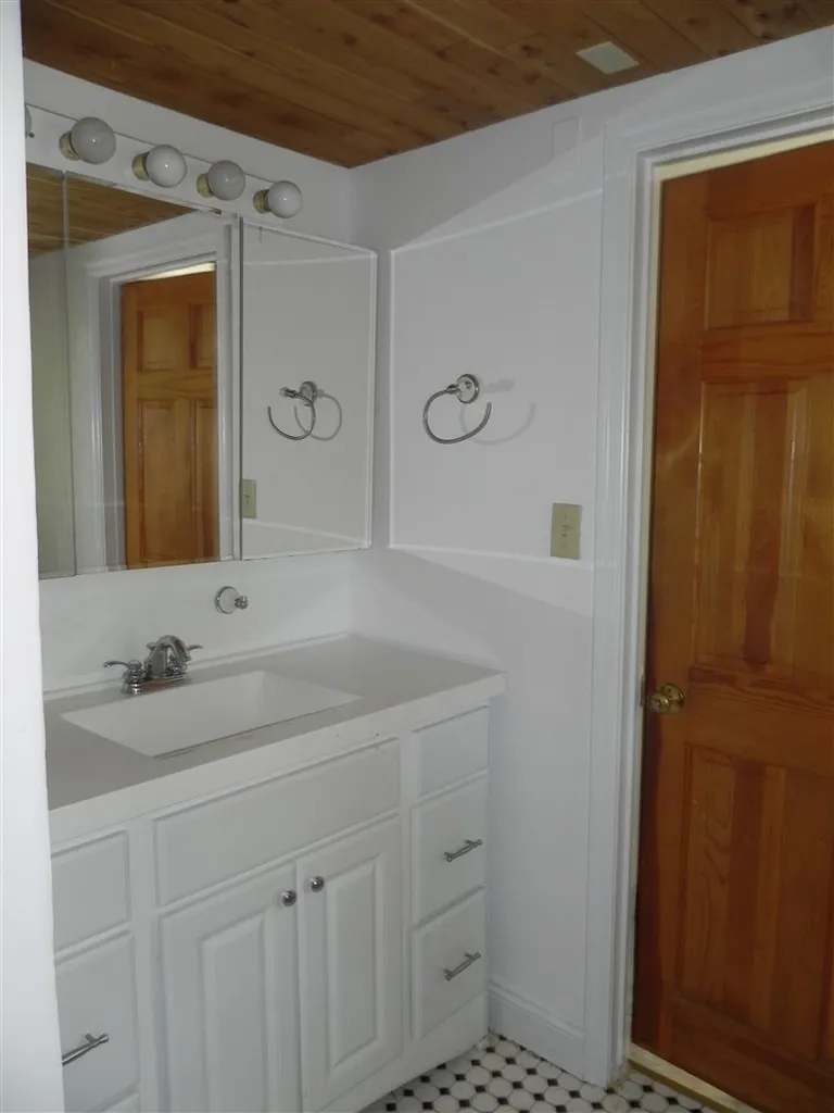 77 River Street Winooski VT 05404