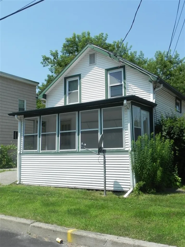 77 River Street Winooski VT 05404