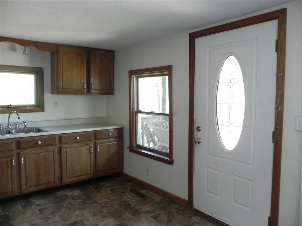 77 River Street Winooski VT 05404