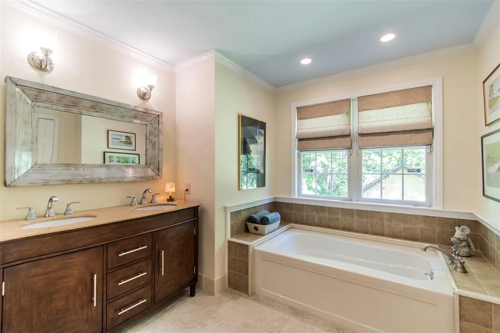 116 Hansonville Road Rochester NH 03839