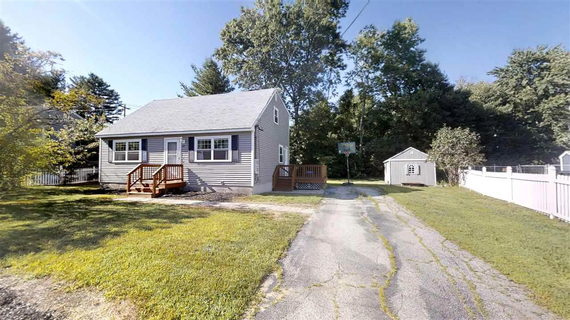 24 Faith Lane Manchester NH 03103