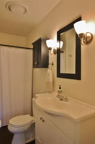 4 Hunter Lane Hanover NH 03755