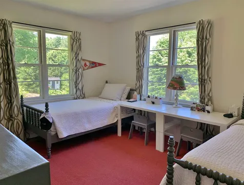 4 Hunter Lane Hanover NH 03755