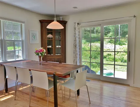 4 Hunter Lane Hanover NH 03755