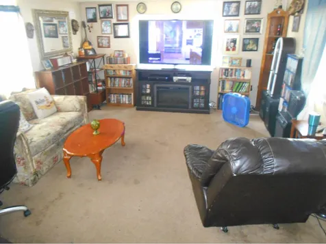 15 Upham Place Claremont NH 03743