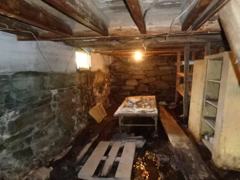 1912 Peavine Boulevard Bethel VT 05032