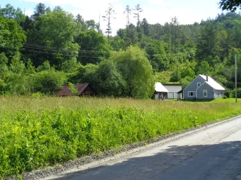 1912 Peavine Boulevard Bethel VT 05032