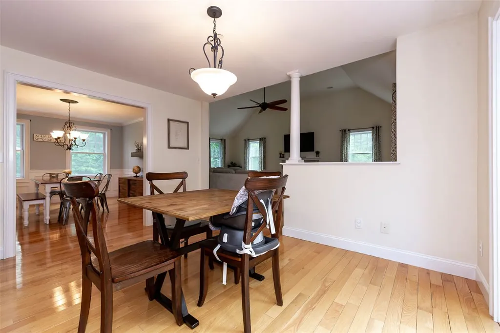 276 Littleworth Road Madbury NH 03823