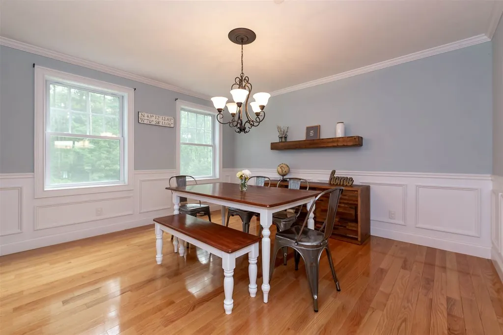 276 Littleworth Road Madbury NH 03823