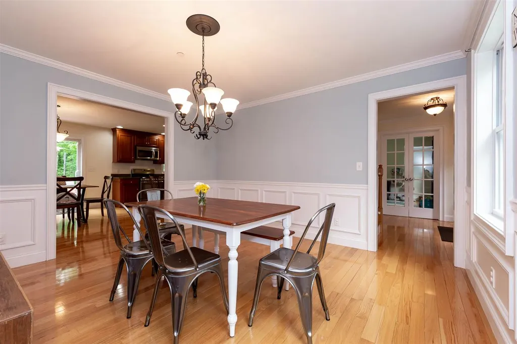 276 Littleworth Road Madbury NH 03823