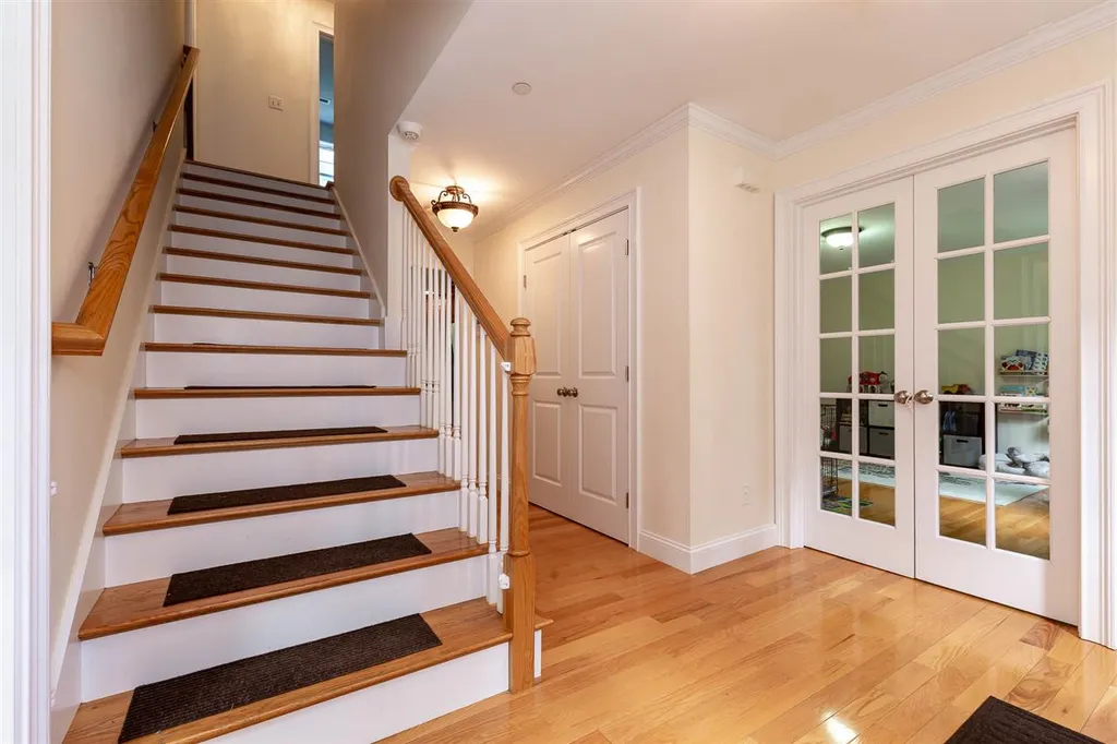 276 Littleworth Road Madbury NH 03823