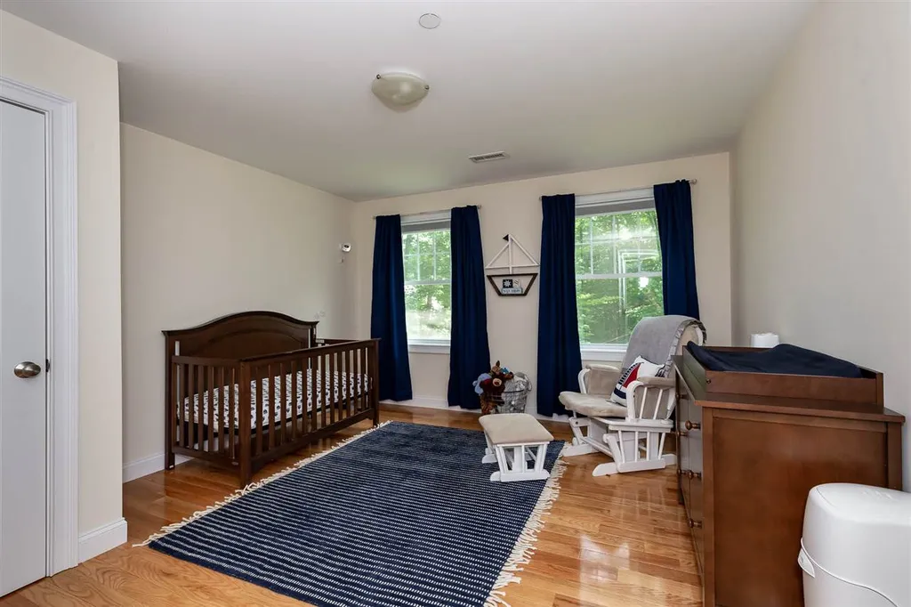 276 Littleworth Road Madbury NH 03823