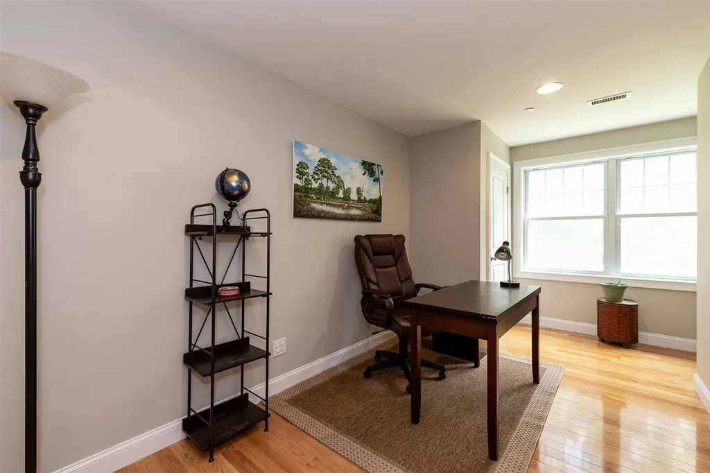 276 Littleworth Road Madbury NH 03823