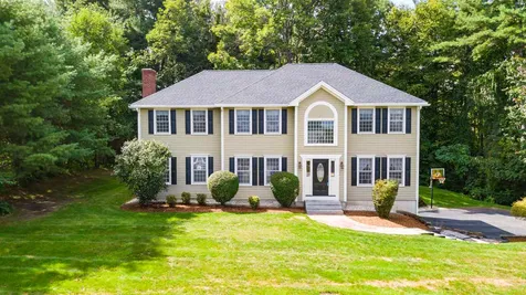 66 Pasture Lane Bedford NH 03110