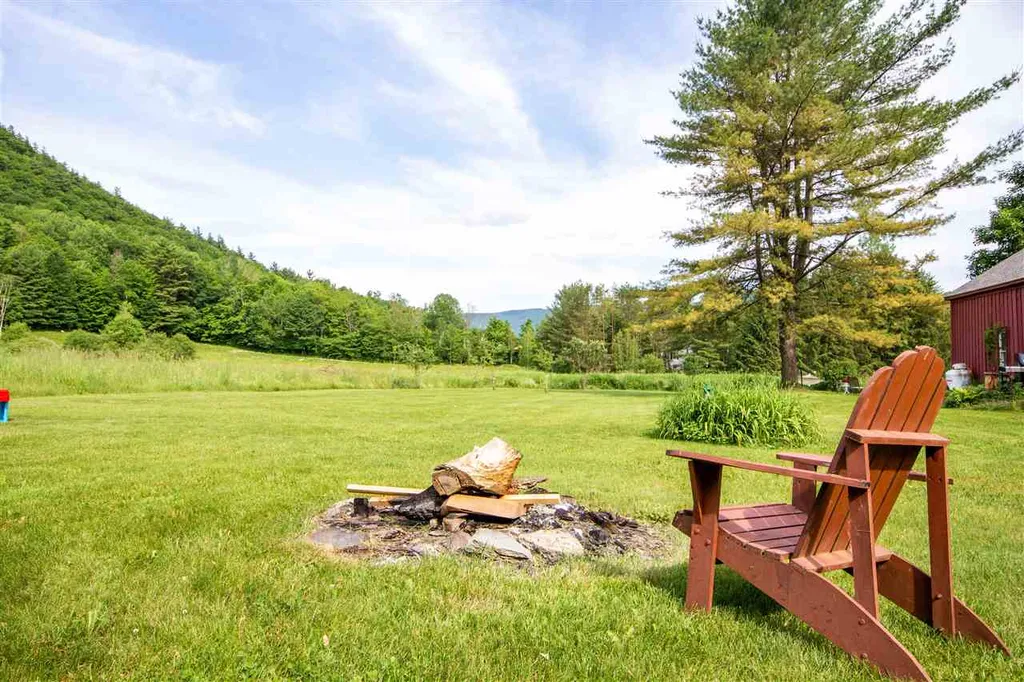 1971 Hillview Road Richmond VT 05477