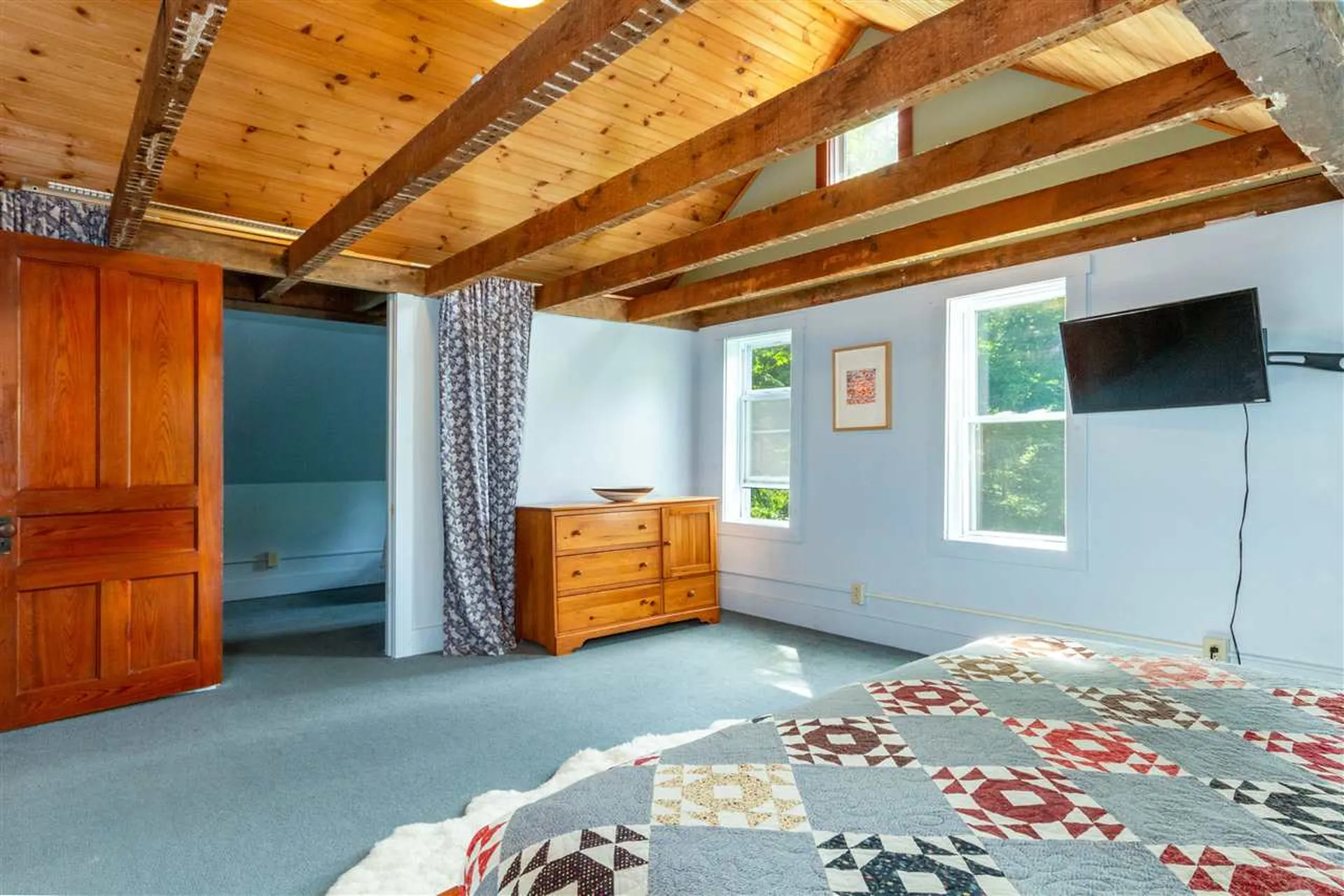 1971 Hillview Road Richmond VT 05477