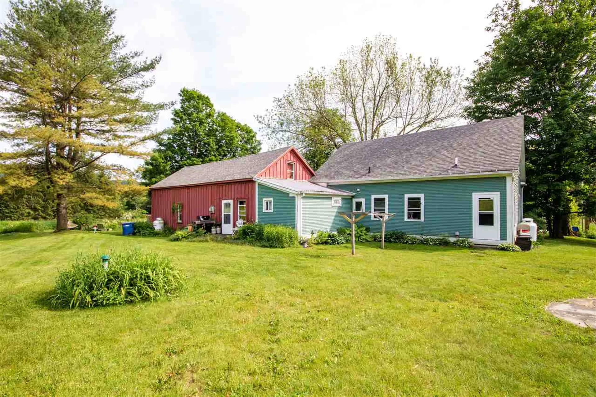 1971 Hillview Road Richmond VT 05477