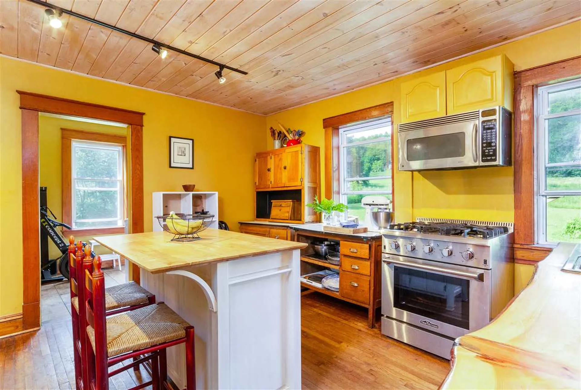 1971 Hillview Road Richmond VT 05477