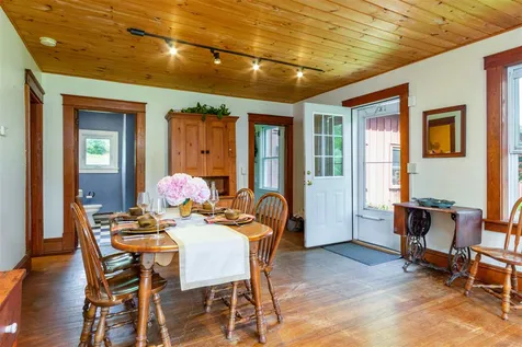 1971 Hillview Road Richmond VT 05477