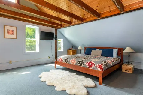 1971 Hillview Road Richmond VT 05477