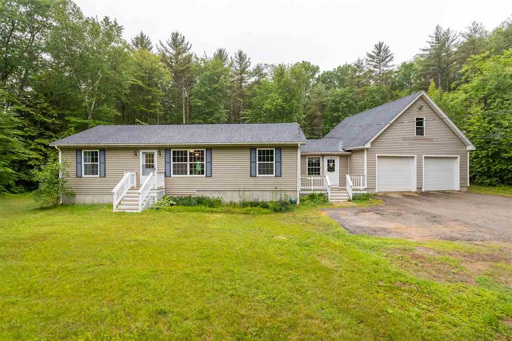 41 Gile Way Lebanon ME 04027