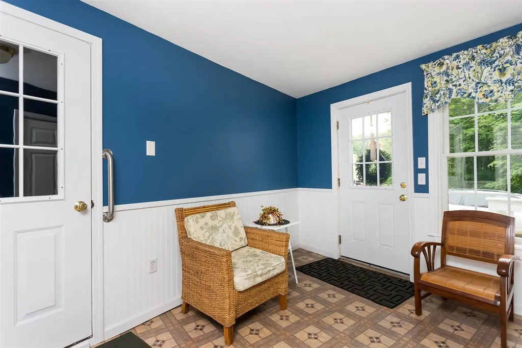 41 Gile Way Lebanon ME 04027