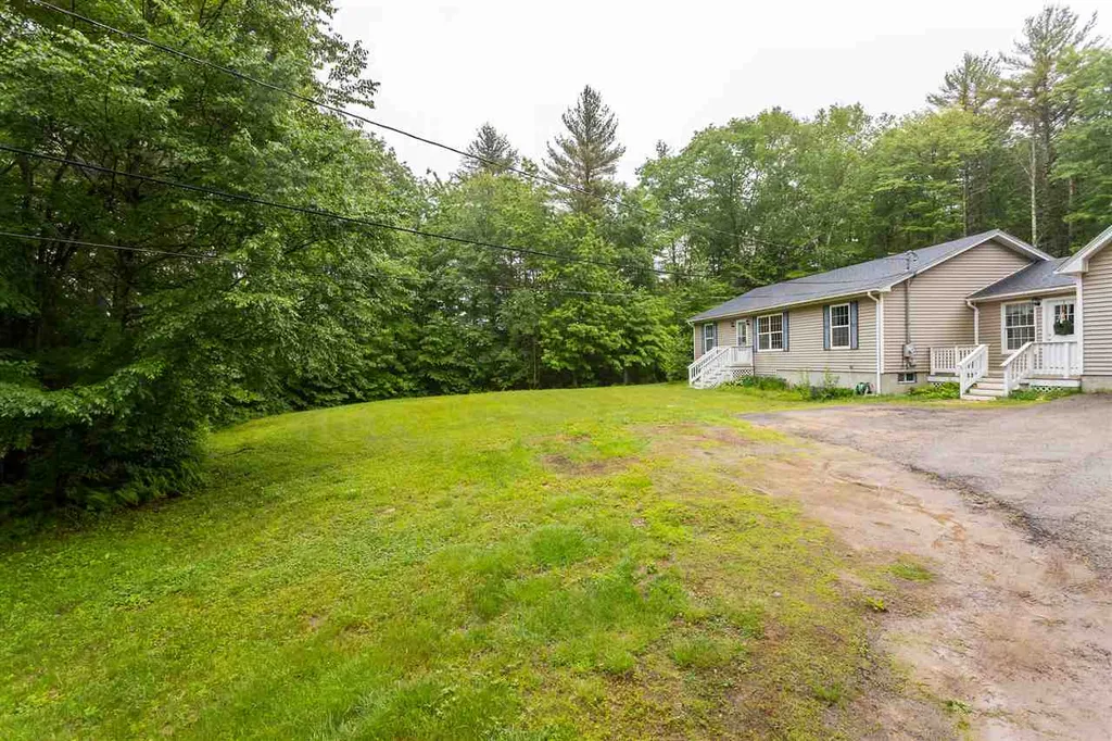 41 Gile Way Lebanon ME 04027
