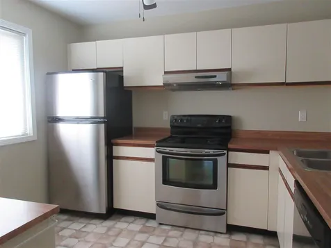 307 Sugartree Lane South Burlington VT 05403