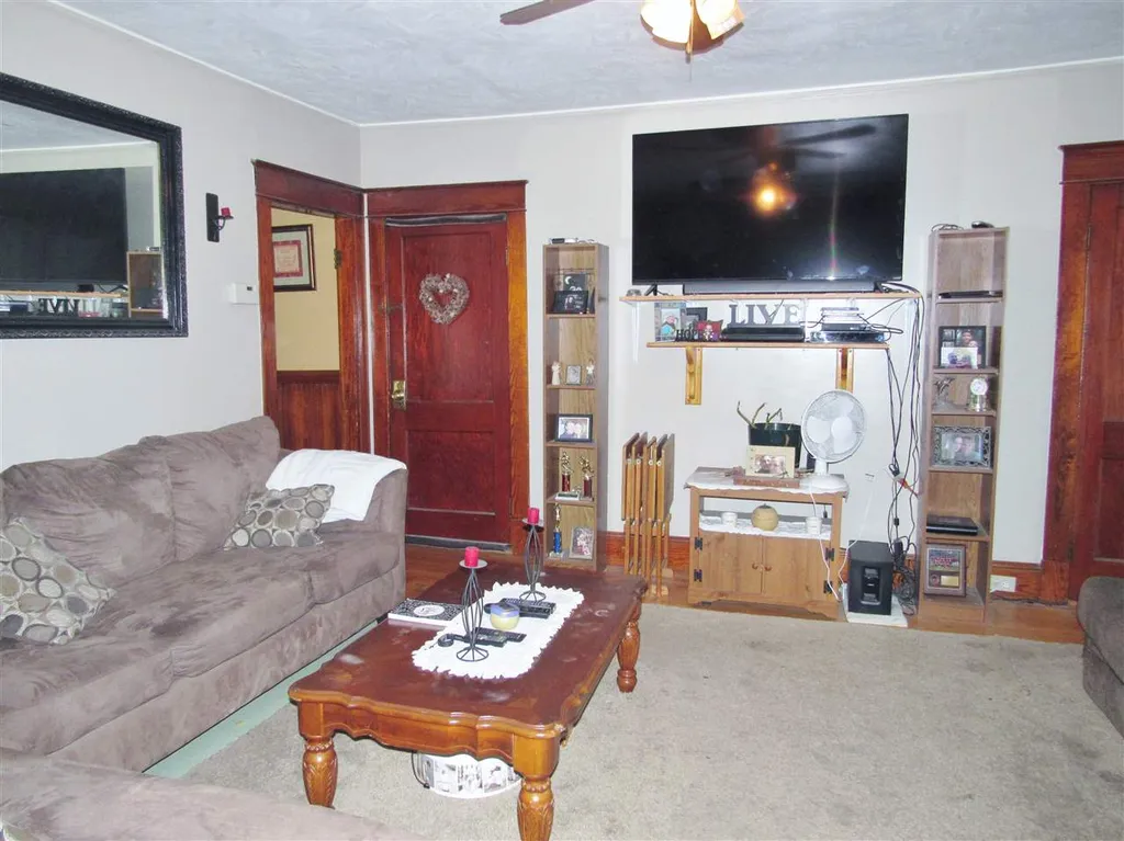 1102 Merrill Street Manchester NH 03103