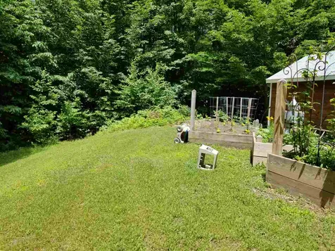 13 Bishops Gate Road Wolfeboro NH 03894