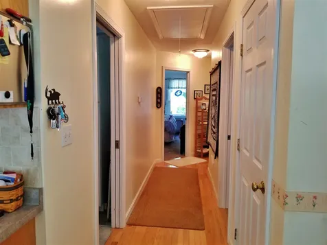 13 Bishops Gate Road Wolfeboro NH 03894