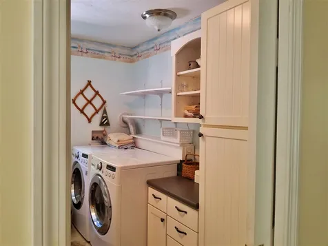 13 Bishops Gate Road Wolfeboro NH 03894
