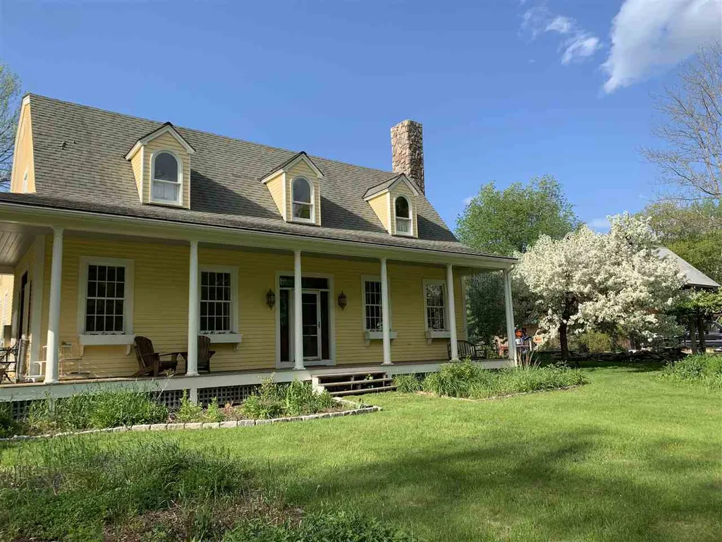 1502 Popple Dungeon Road Chester VT 05143