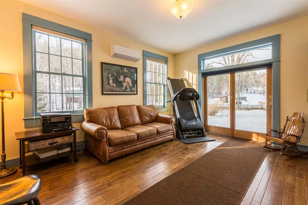 1502 Popple Dungeon Road Chester VT 05143