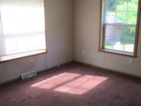 3 Rock River Terrace Newfane VT 05345