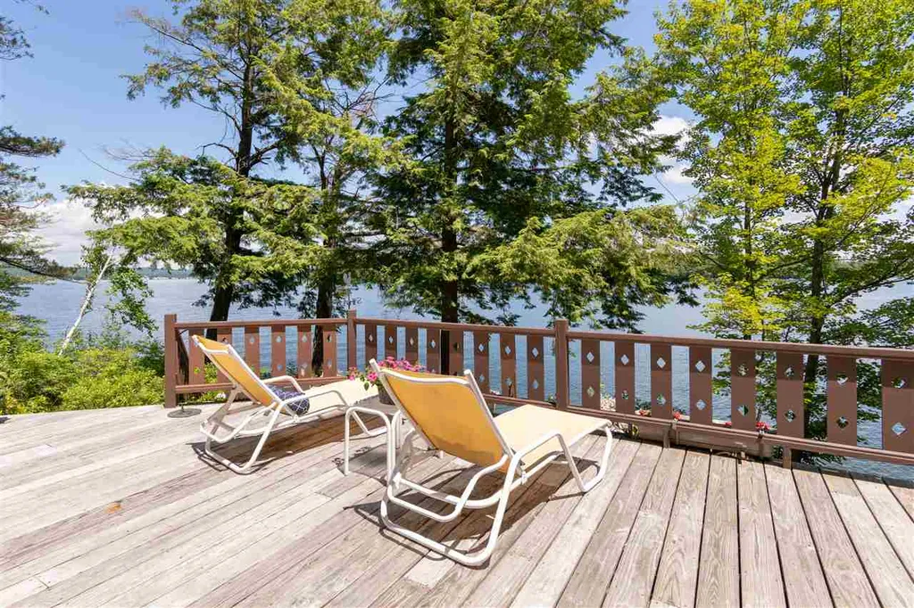 216 Big Barndoor Island Alton NH 03810