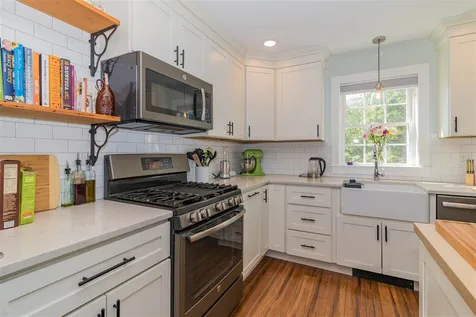1 Clayton Lane Kittery ME 03904