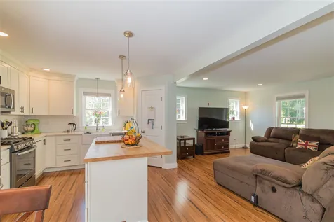 1 Clayton Lane Kittery ME 03904
