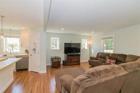 1 Clayton Lane Kittery ME 03904