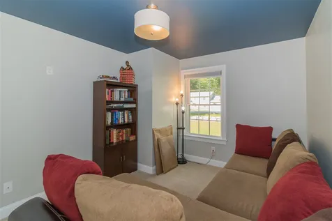 1 Clayton Lane Kittery ME 03904
