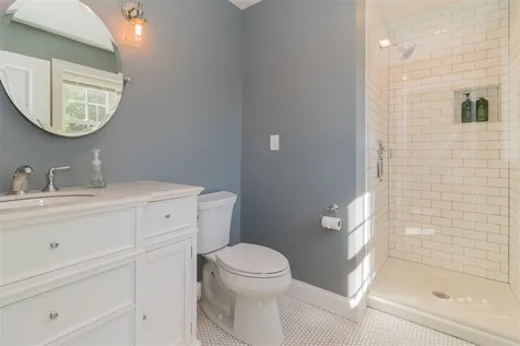 1 Clayton Lane Kittery ME 03904